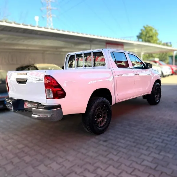 Toyota Hilux 2.4 D-4D 4WD Tracker, fotografia 15