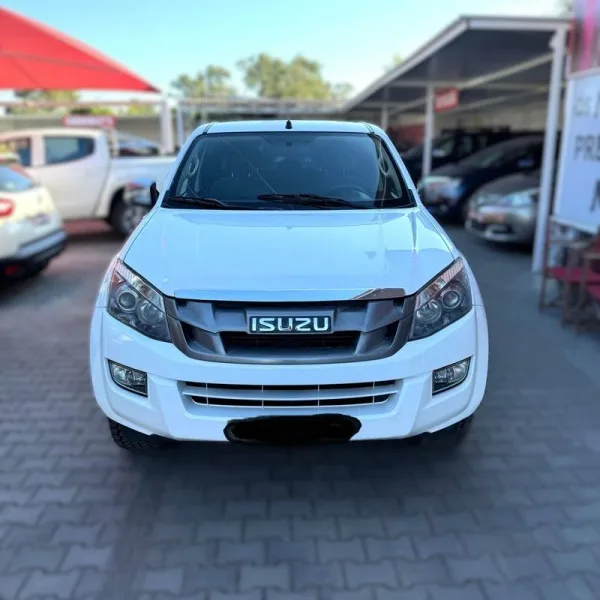 Isuzu D-Max 2.5 DTi CD 4WD LS Sport Edition, fotografia 14