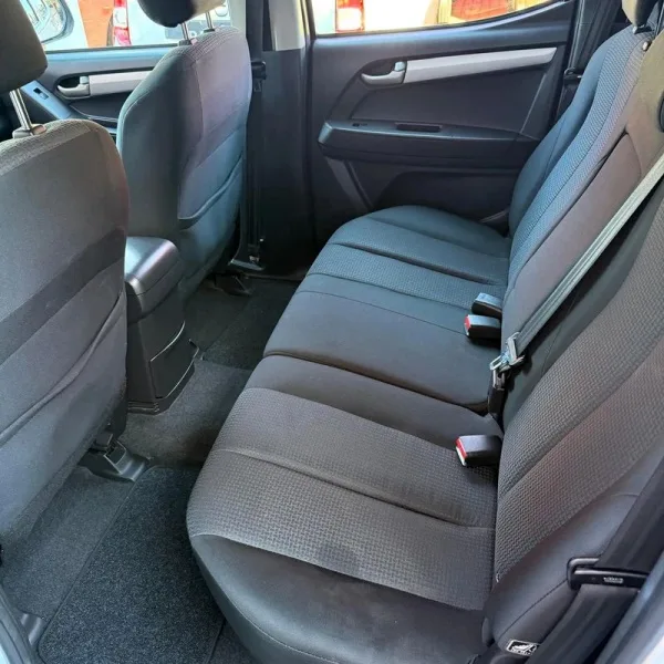 Isuzu D-Max 2.5 DTi CD 4WD LS Sport Edition, fotografia 4