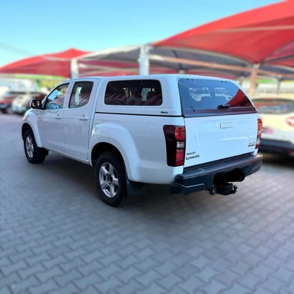 Isuzu D-Max 2.5 DTi CD 4WD LS Sport Edition, fotografia 2