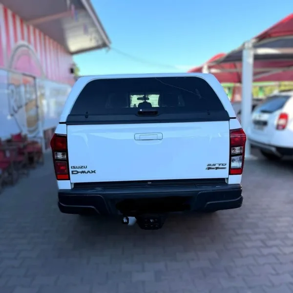 Isuzu D-Max 2.5 DTi CD 4WD LS Sport Edition, fotografia 16