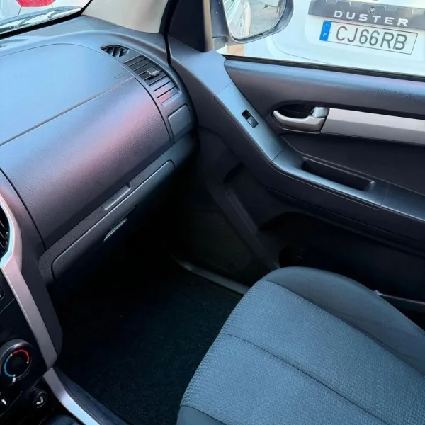 Isuzu D-Max 2.5 DTi CD 4WD LS Sport Edition, fotografia 15