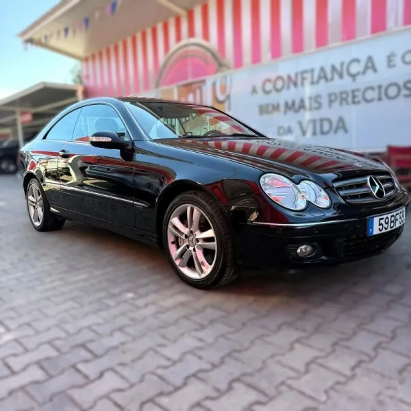 Mercedes Benz CLK 320 CDi Avantgarde Aut., fotografia 1
