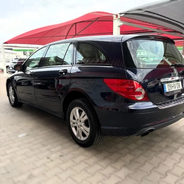 Mercedes Benz R 350 CDi 4-Matic Longo, fotografia 18