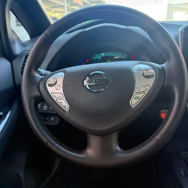 Nissan Leaf Acenta Flex 30 kWh, fotografia 18