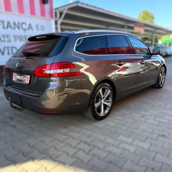 Peugeot 308 1.6 BlueHDi Allure J18, fotografia 6