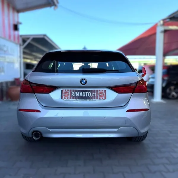 BMW 116, fotografia 22