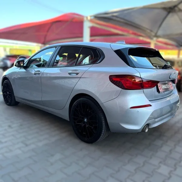 BMW 116, fotografia 4