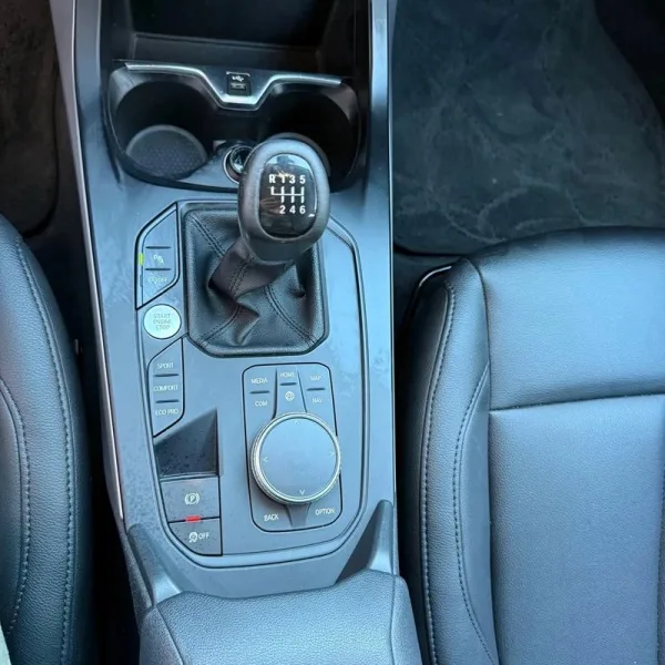 BMW 116, fotografia 13