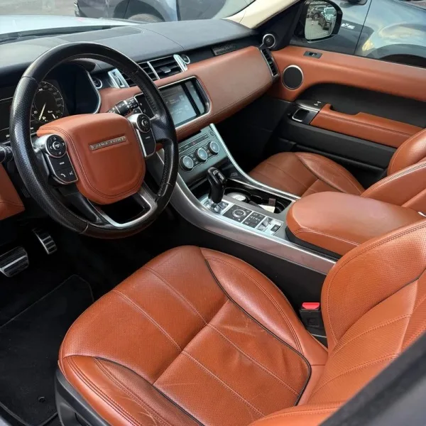 Land Rover Range Rover Sport 3.0 SDV6 HEV Autobiography, fotografia 19