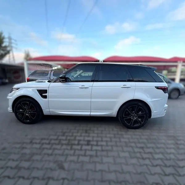 Land Rover Range Rover Sport 3.0 SDV6 HEV Autobiography, fotografia 16