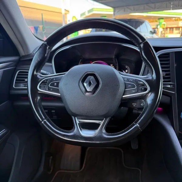 Renault Talisman Sport Tourer 1.6 dCi Executive EDC, fotografia 6