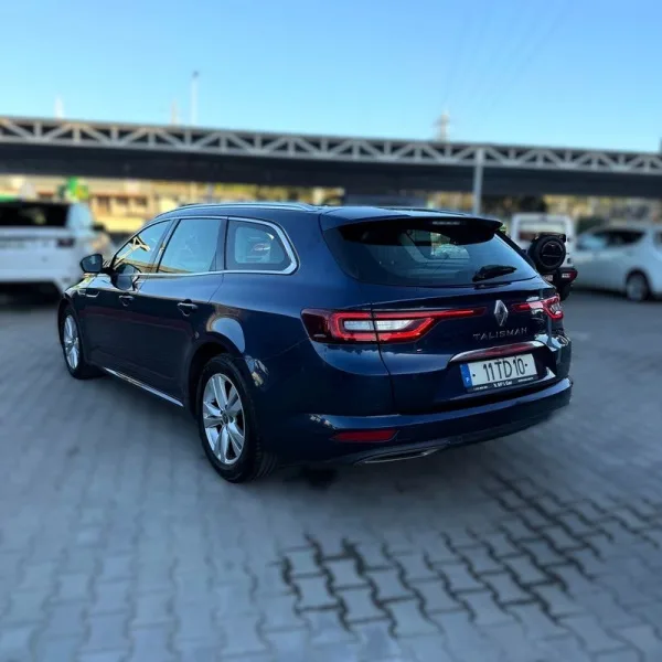 Renault Talisman Sport Tourer 1.6 dCi Executive EDC, fotografia 2